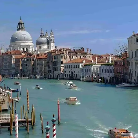 Apartament Venice Station *